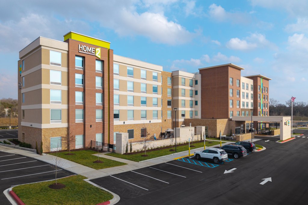 Home2 Suites by Hilton / Tru by Hilton Spring Hill